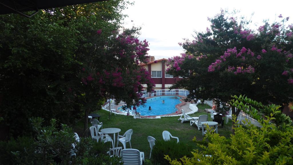 Hotel Aoma Villa Carlos Paz Exteriér fotografie