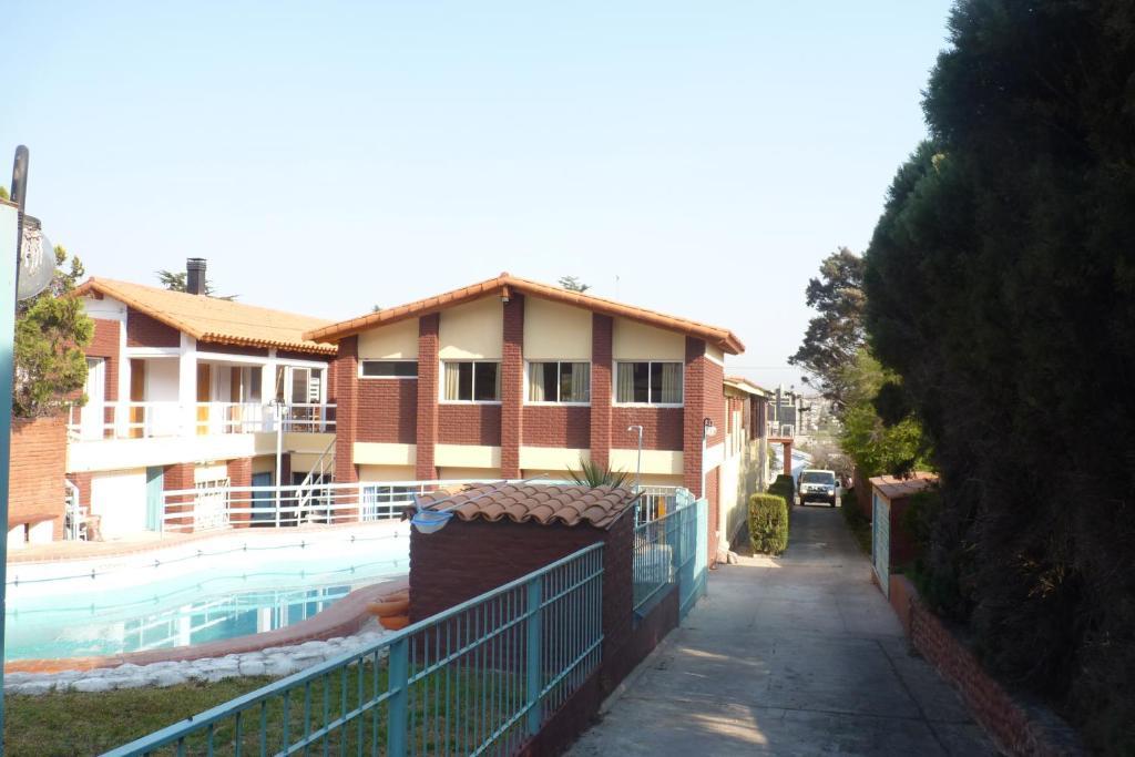 Hotel Aoma Villa Carlos Paz Exteriér fotografie